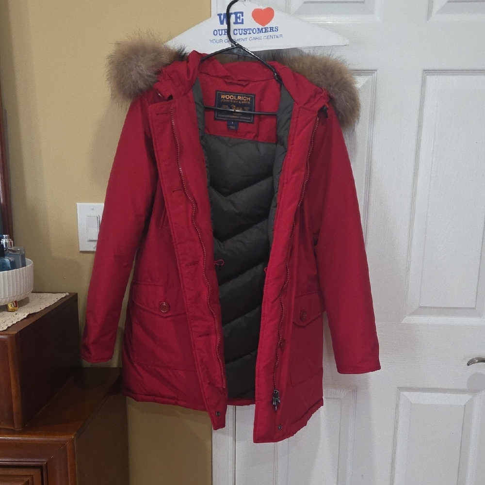 Woolrich Women's Vibrant Red Puffer Jacket